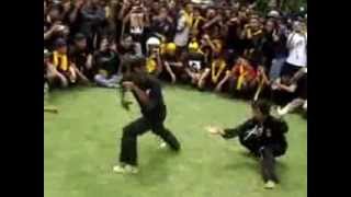 Download lagu Suran Agung SH Winongo Madiun 2012 part 1 mp3