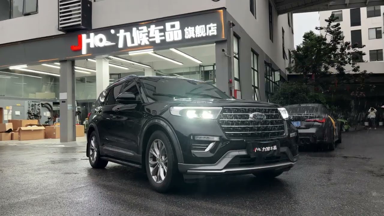 New laser headlights for 2020 Ford Explorer. Super bright.
