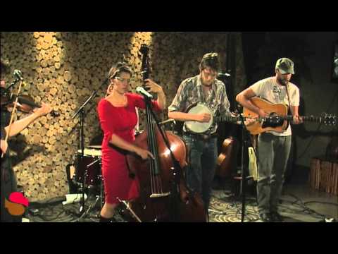 Fish & Bird "Effigy" - www.streamingcafe.net