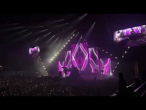 Andy C @ Wembley 23.10.21, Andy C  & Fiora - Heartbeat Loud