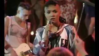 Bow Wow Wow - Go wild in the country totp 1982