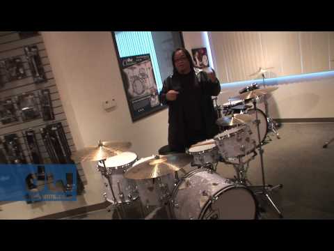 DW Showroom (Candyland II) - March 2010 w/ Curt Bisquera