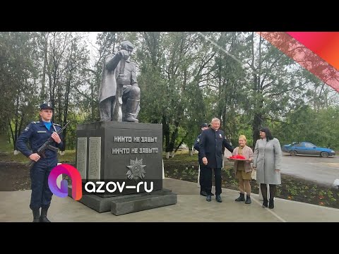 В п.Новополтавский открыли памятник воинам Великой Отечественной войны