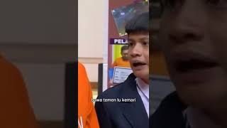 Download lagu inyong ngomelin dicky 🤣😂🤣 #shorts mp3 Download lagu inyong ngomelin dicky 🤣😂🤣 #shorts mp3