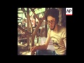 SYND 9 4 79 MAN SITS IN CAGE WITH POISONOUS SNAKES ATTEMPTING NEW RECORD