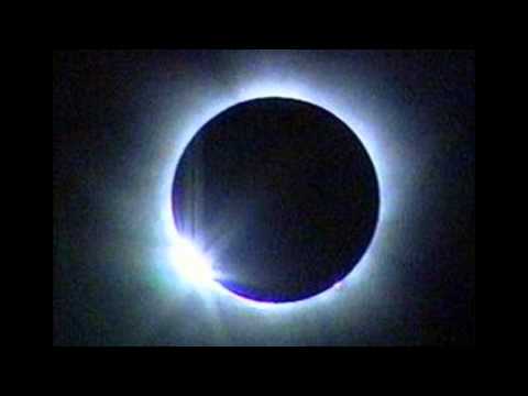 'Hennesea' 'La Luna' original song.