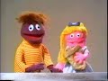 Classic Sesame Street The Story Of The Boy The Girl And The Jellybeans