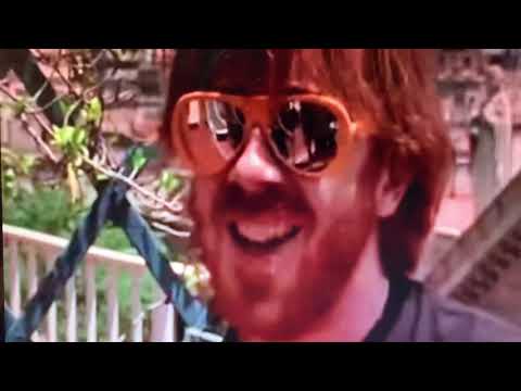 Trey Anastasio and Page McConnell pumping iron and coming all day