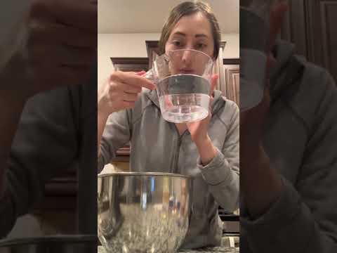 Baking a chocolate cake for my sister’s graduation. #Homemadecake