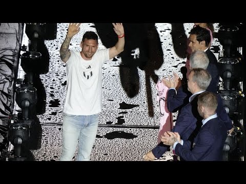 Nur das Weihwasser fehlte: Lionel Messi frenetisch in Florida gefeiert
