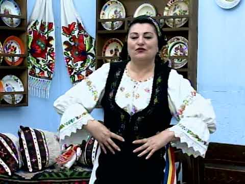 VOICHITA NAGHI   Coace doamne holdele