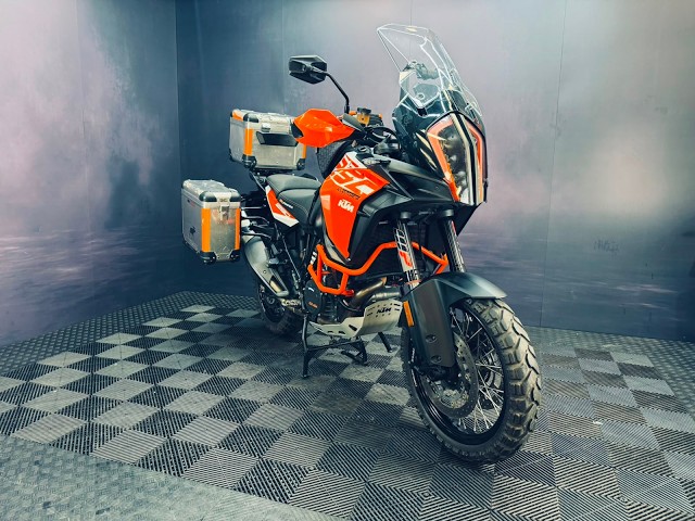 1290 SUPER ADVENTURE S