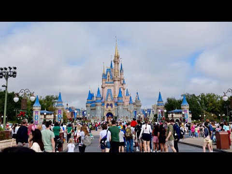 Magic Kingdom 2026 Late Morning Walkthrough Tour in 4K | Walt Disney World Florida January 2026