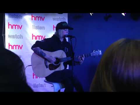 BRODY DALLE // 2014-05-07 HMV Acoustic - Dismantle Me
