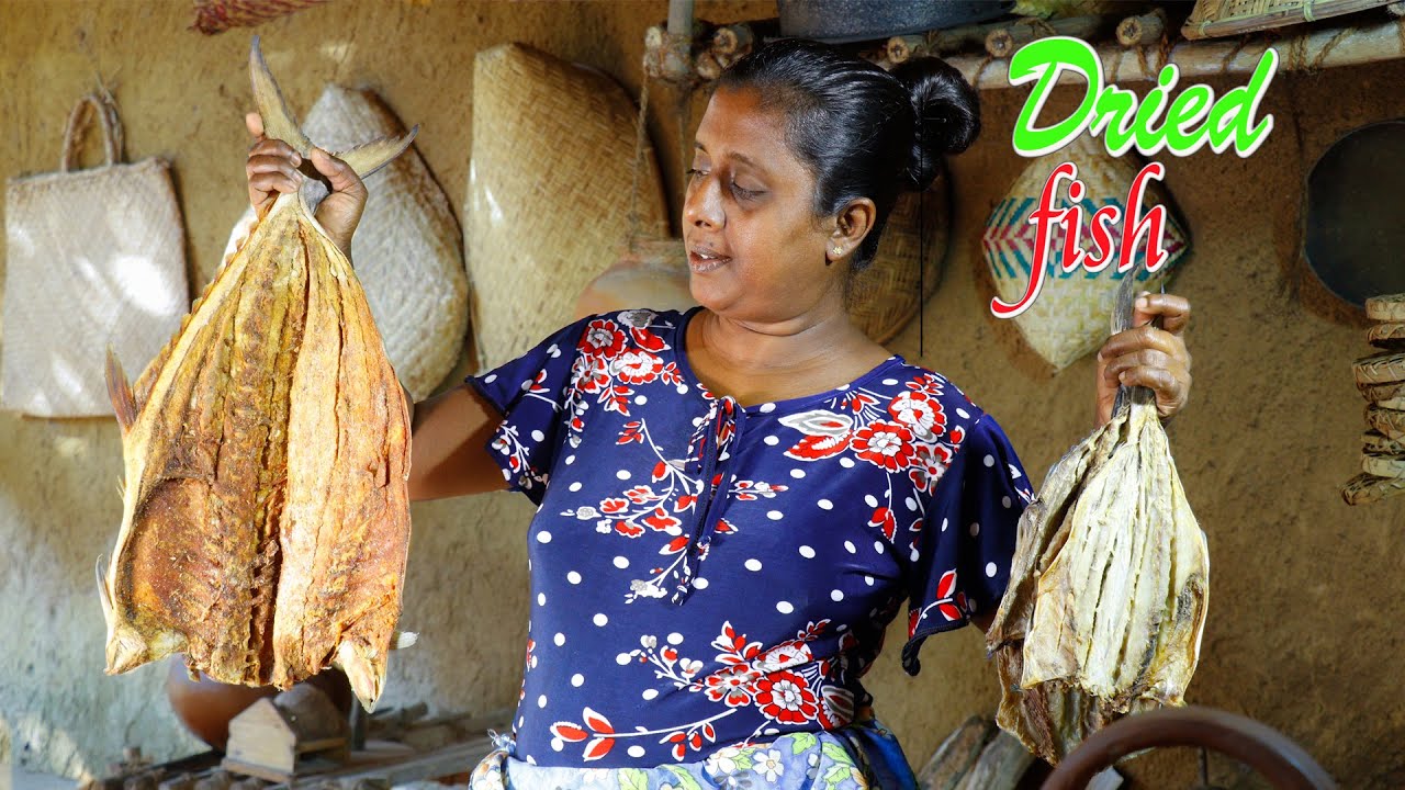 Dried fish Devilled.. Here is how to make dried fish easily and cleanly .village kitchen recipe
