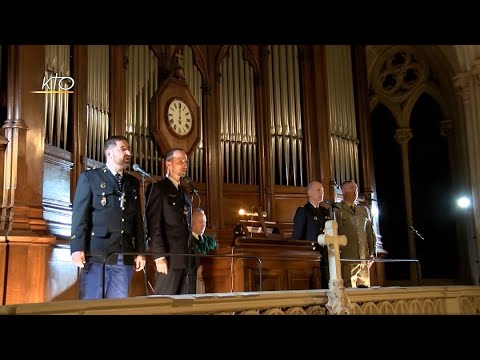 Les Padres : des aumôniers militaires chantent pour toucher les coeurs