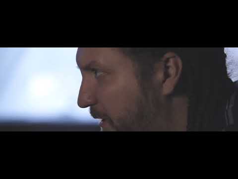 01. Kaczmi - "Śpij słodko" feat. Miłosz (prod. Shock Waves)