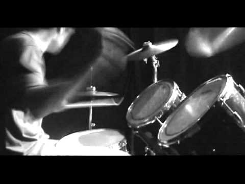 MUZIKAPOLUDELIH hard life