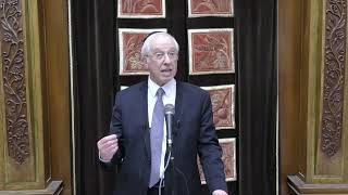 גדולי תורה הגיוס ושחוק של פורים  |  כב׳ הרב מרדכי דוד נויגרשל (הרב מרדכי דוד נויגרשל) - התמונה מוצגת ישירות מתוך אתר האינטרנט יוטיוב. זכויות היוצרים בתמונה שייכות ליוצרה. קישור קרדיט למקור התוכן נמצא בתוך דף הסרטון