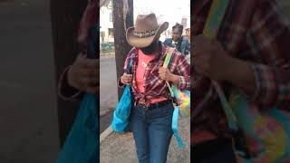 Alan Jackson Thrill is back - Cowgirl dancing in the hood. what a beautiful Soul.