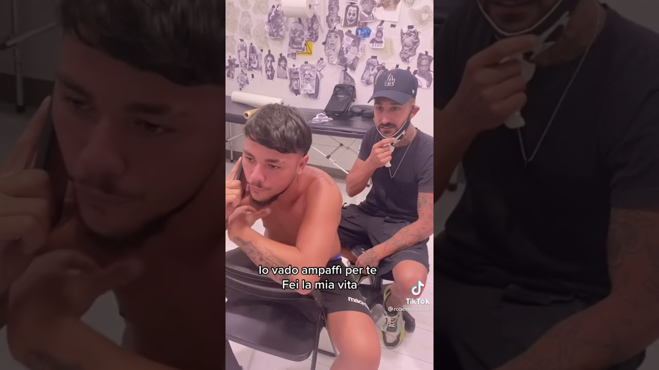 Gli ha sbagliato tatuaggio ma la colpa non è tutta sua....😅 Tik tok: @robertorincon