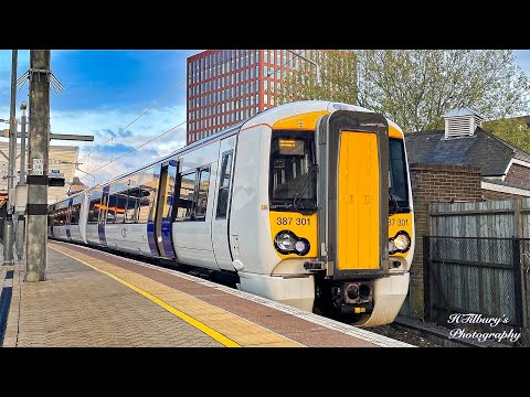 Class 387: C2C 387301 Visits Reading*Rare*