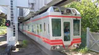 preview picture of video '湘南モノレール500形 目白山下駅到着 Shonan Monorail'