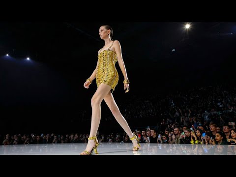 BALMAIN Spring Summer 2022 | Fashion Show | Paris Fashion Week