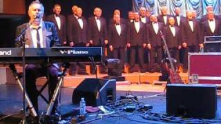 Howard Jones and the Morriston Orpheus Choir - Straight Ahead and Soon You&#39;ll Go - Cardiff 2009.wmv