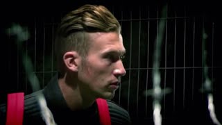 Release The Hounds - Charlie outruns the dogs?