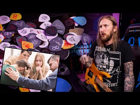 GUITAR PICK INTERVENTION