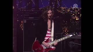 The Strokes - Heart in a Cage (live at Late Show with David Letterman 2006-02-27)