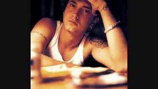 eminem- mockingbird (lyrics)