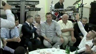 Fatmir Hoxha - I Zoti Shpis Tu Rrit Nera