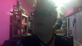 Listening to Lady Gaga a falling star cries - Kina Diamond