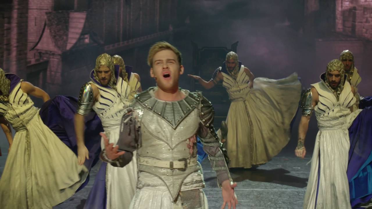 Miniature de la vidéo La Légende du Roi Arthur en 3D au cinéma (nouveau trailer) du film La Légende du Roi Arthur