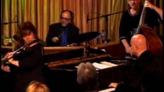 Lori Bell & Mike Garson - In Your Own Sweet Way