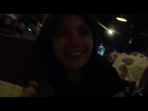 visitando a ilha dos deuses (BALI INDONÉSIA) jante no made's Warung