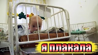Няня рассказала, почему в детском доме младенцы не плачут