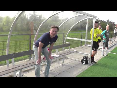 Opjestropdas 27 sept 2014 VV De Meern 7 - VV De Meern 8 com 1-1 op youwat?