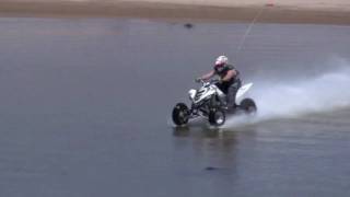 preview picture of video 'Hydroplaning Quad'