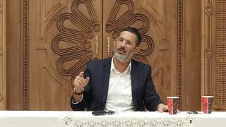 השיעור המרכזי עם הרב יוסף חיים גבאי שליט"א (הרב יוסף חיים גבאי) - התמונה מוצגת ישירות מתוך אתר האינטרנט יוטיוב. זכויות היוצרים בתמונה שייכות ליוצרה. קישור קרדיט למקור התוכן נמצא בתוך דף הסרטון