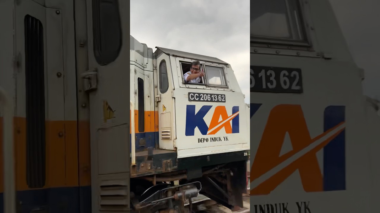 Cegat masinis ramah yang selalu menyapa ketika berdinas #kereta #keretaapi #masinis #masinisramah