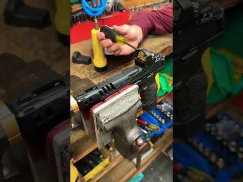 LEUPOLD Delta Point Micro SHOOTING Review