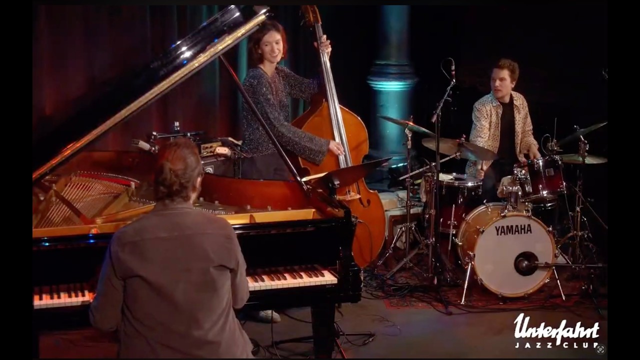 Natasha Zaychenko Trio "Minor Buzz"