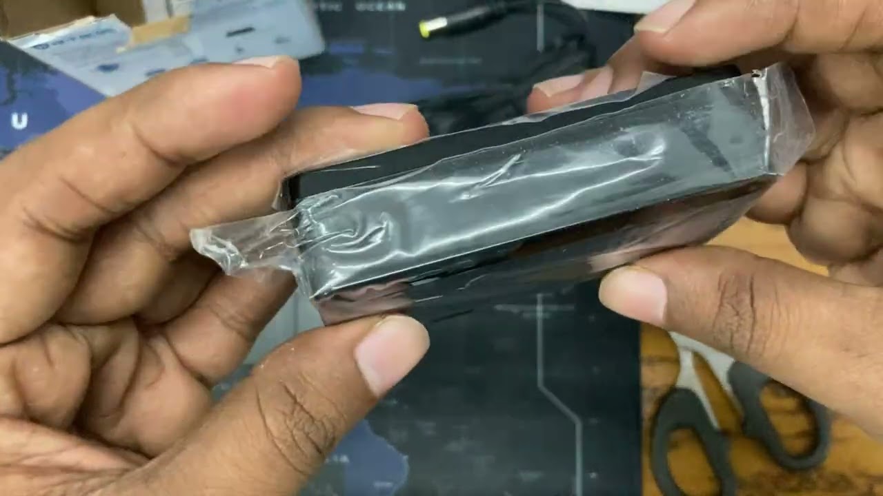 Need More Ethernet Ports? Try This Hi-Focus 5-Port Switch (Unboxing)