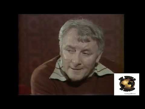 1981 - Mike Hill Interviews Sydney Olympic Coach Tommy Docherty