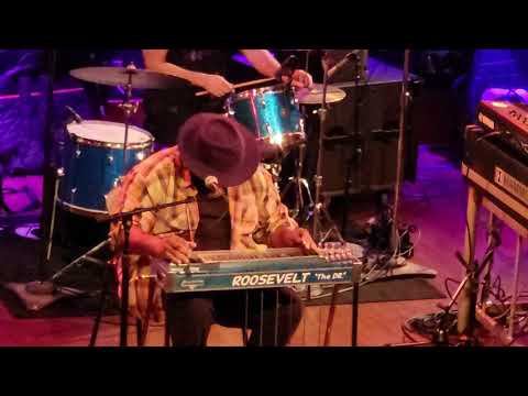 Roosevelt Collier - Philadelphia, PA  - October 14, 2021 - World Cafe Live