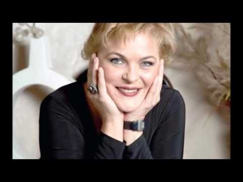 download lagu mp3 mp4 Nurseli Idiz Kaç Yaşında, download lagu Nurseli Idiz Kaç Yaşında gratis, unduh video klip Download Nurseli Idiz Kaç Yaşında Mp3 dan Mp4 Popular Gratis