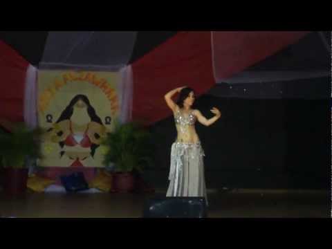 mahaila Zareen fan veil dance concurso aziza.MP4